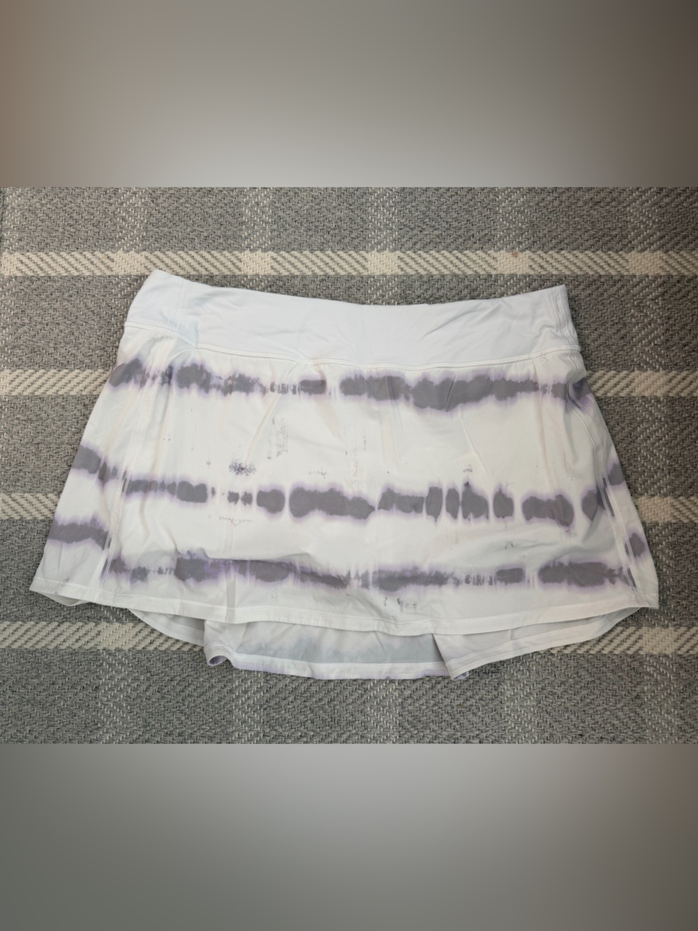 lululemon athletica White Mini Skirt with Light Purple and grey Tie-Dye